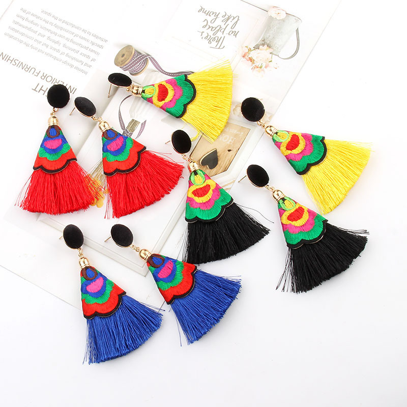 Foreign trade fashion hand-woven embroidery tassel earrings Bohemian handmade tassel earrings