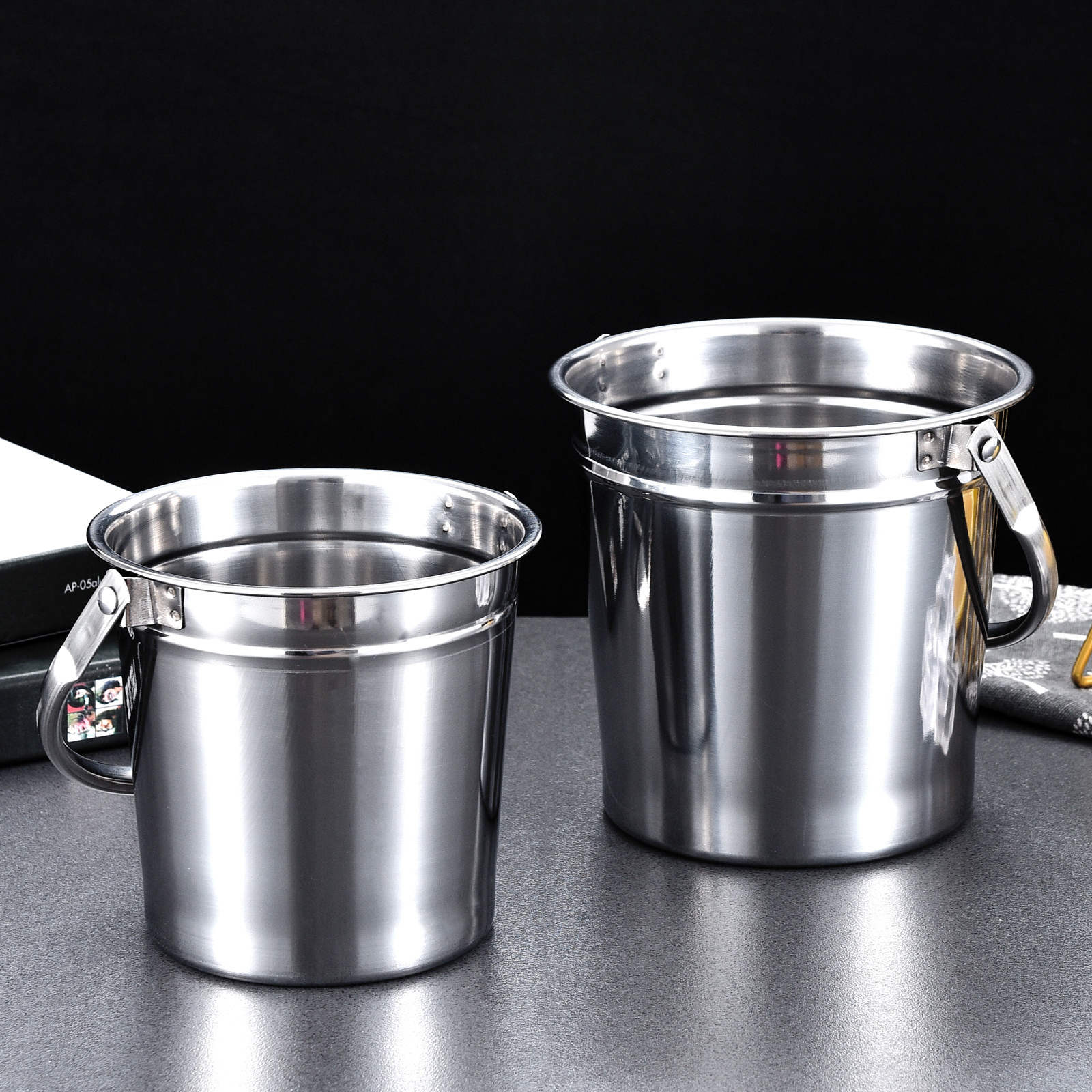 Cheap Price Stainless Steel Beer Beverage Tubs Champagne Metal Ice Bucket with Handle