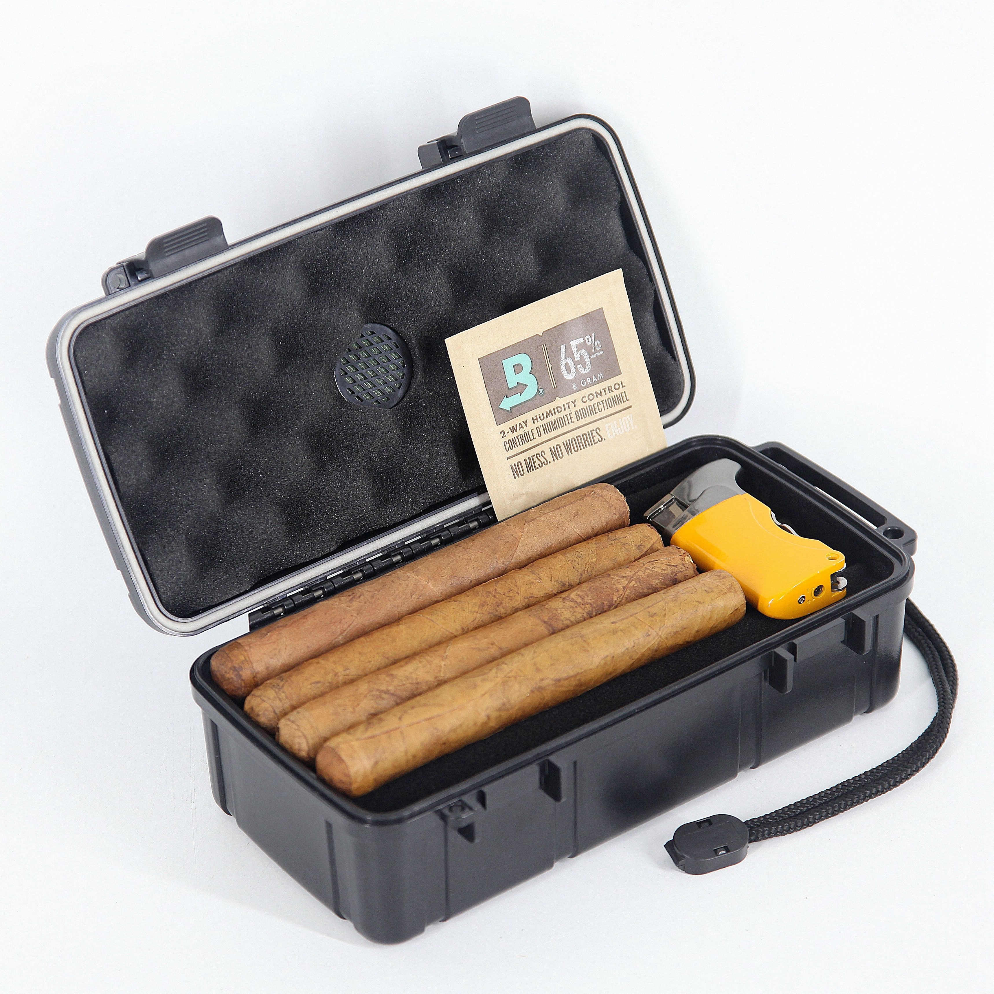 2023 New Design Wholesale Waterproof Travel Cigar Humidor Box-Shaped with Custom Logo and Cutter Includes Accessories Gift Set