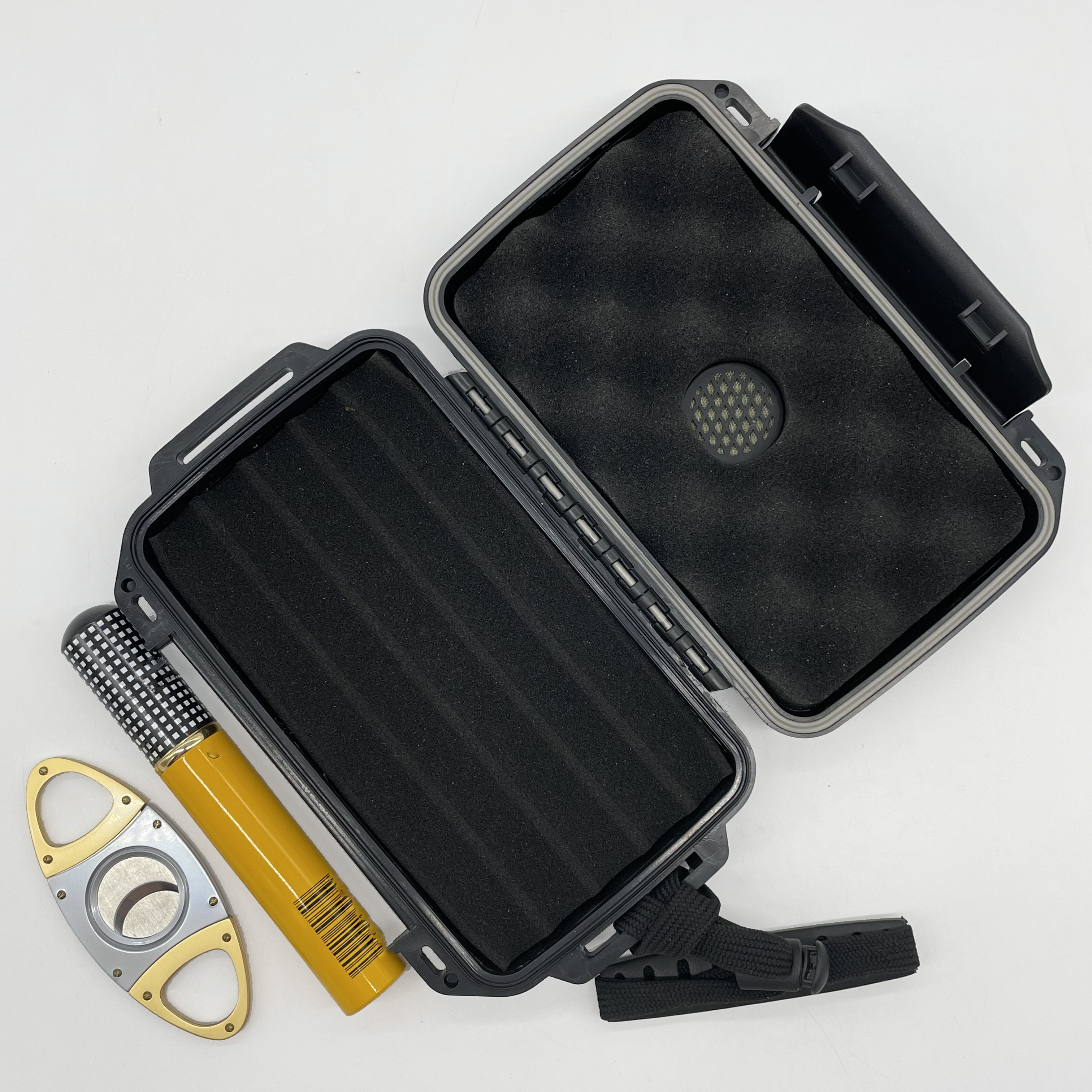 High quality Waterproof Protective Travel humidor cigar Case Portable Cigar case with cigar cutter