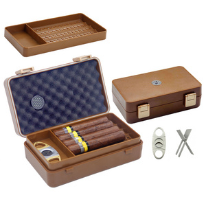 New Factory Custom Portable Plastic Travel Cigar Humidor Box with Cutter Cigar Accessories Set for Cigar Gift