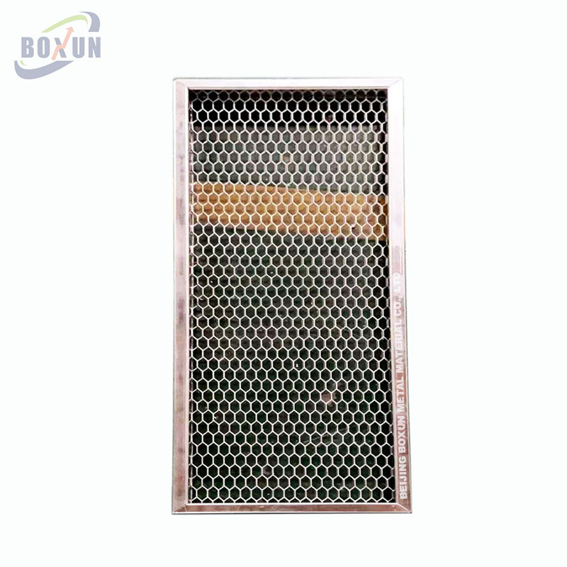 Heavy Duty expanded metal mesh for trailer flooring and trailer mesh sides gate size can be customized