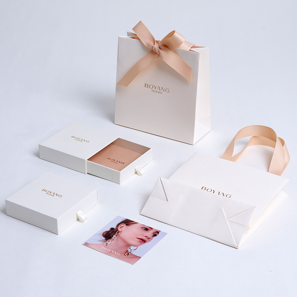 Custom Printed Recyclable Jewelry Set Box Personalized Paper Packaging Drawer Cardboard Jewelry Boxes with Pouch Bag