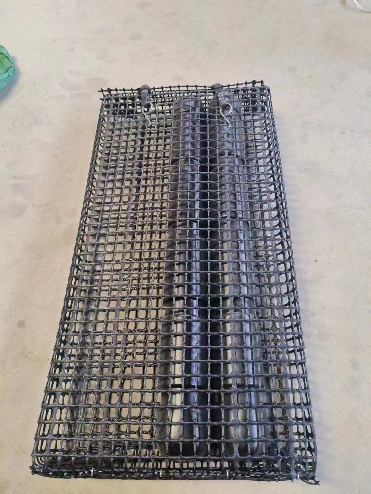 Aquaculture oyster net bag sea oyster cage