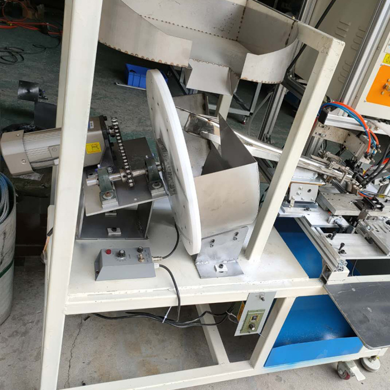 Hanger Hook Insert Machine Semi-automatic Hanger Hook Inserting Machine