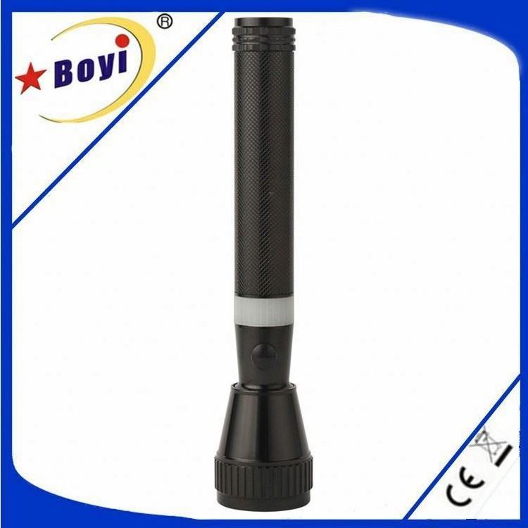 2015 Wholesale 51 UV LED Flashlight 395 nm For Pet UV Urine & Stain Detector With 3AAA Battery UV Flashlight Lamp