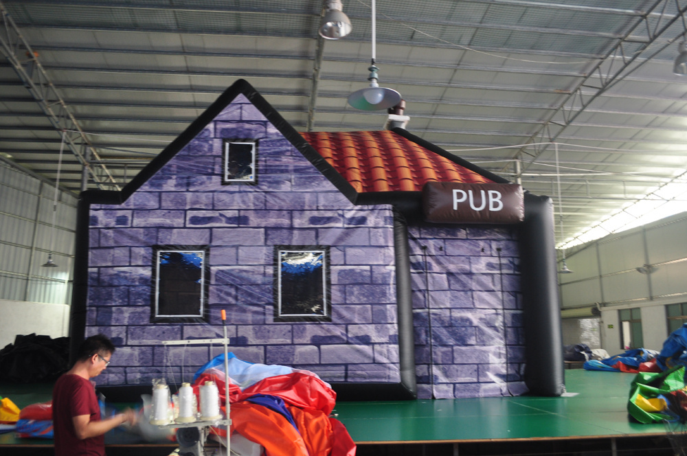 New style commercial inflatable bar party inflatable pub for sale