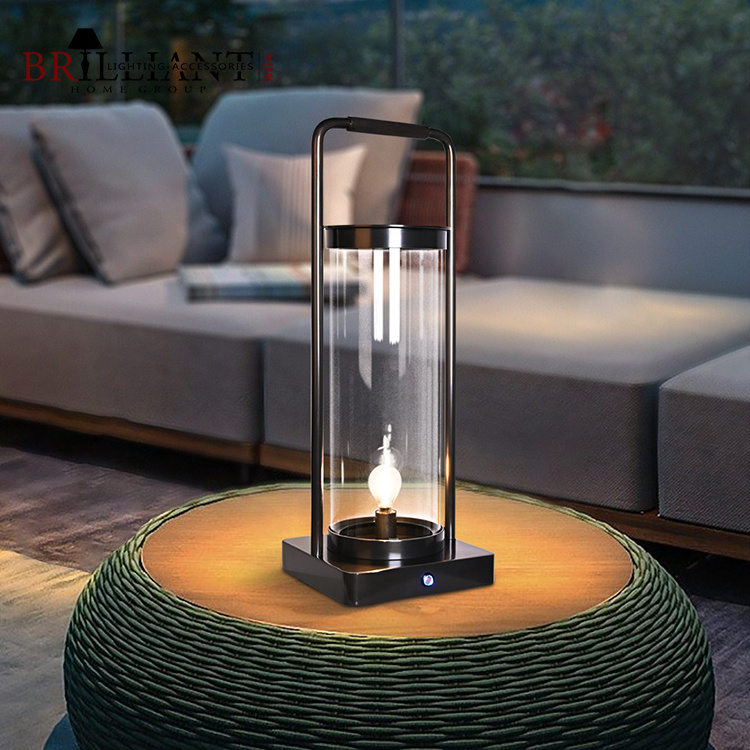 New Product Luxury Decorative Outdoor Camping Living Room Lobby Rechargeable Portable Hand Lantern