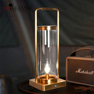 New Product Luxury Decorative Outdoor Camping Living Room Lobby Rechargeable Portable Hand Lantern