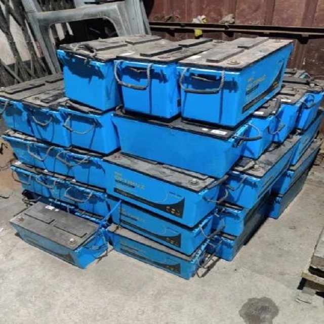 Top Quality Lead battery scrap/used car battery scrap/Drained Lead-Acid Battery for sale Acid Battery Scrap on 99.99%.