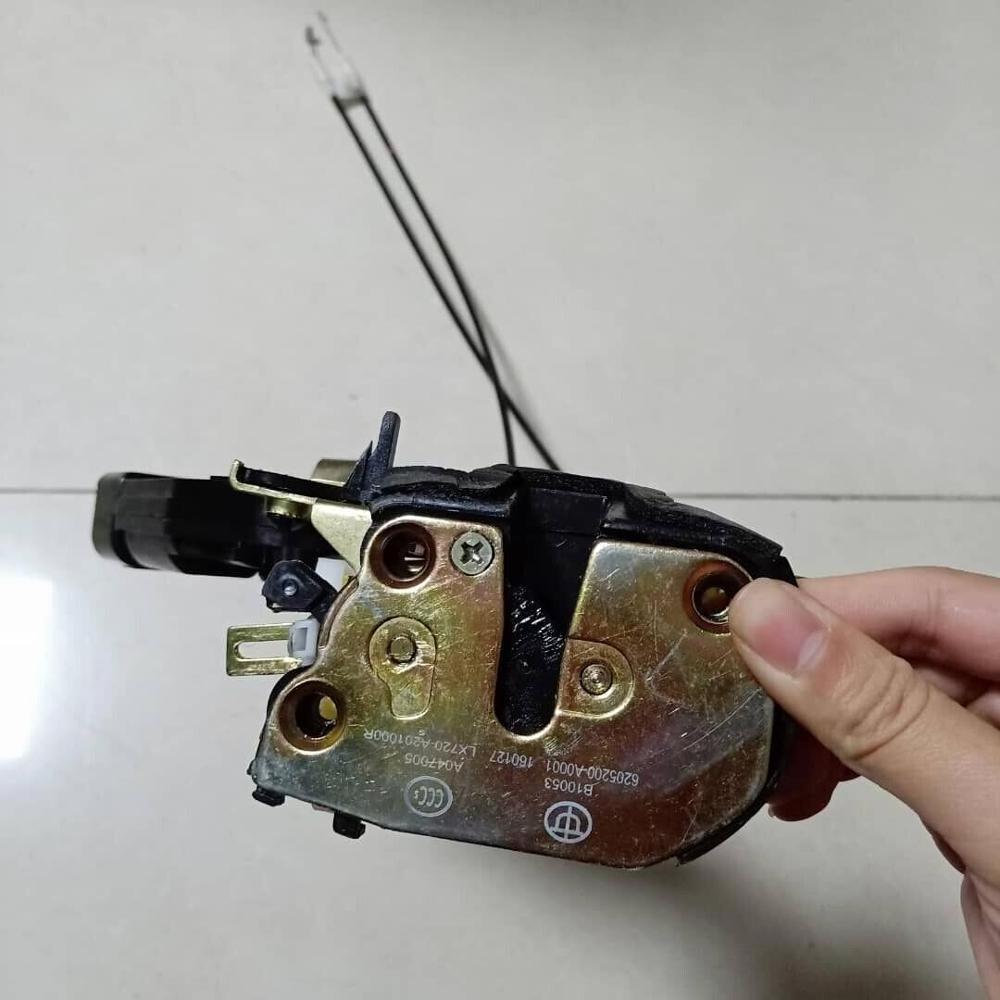 Auto Part Rear Door Lock for Lifan 620