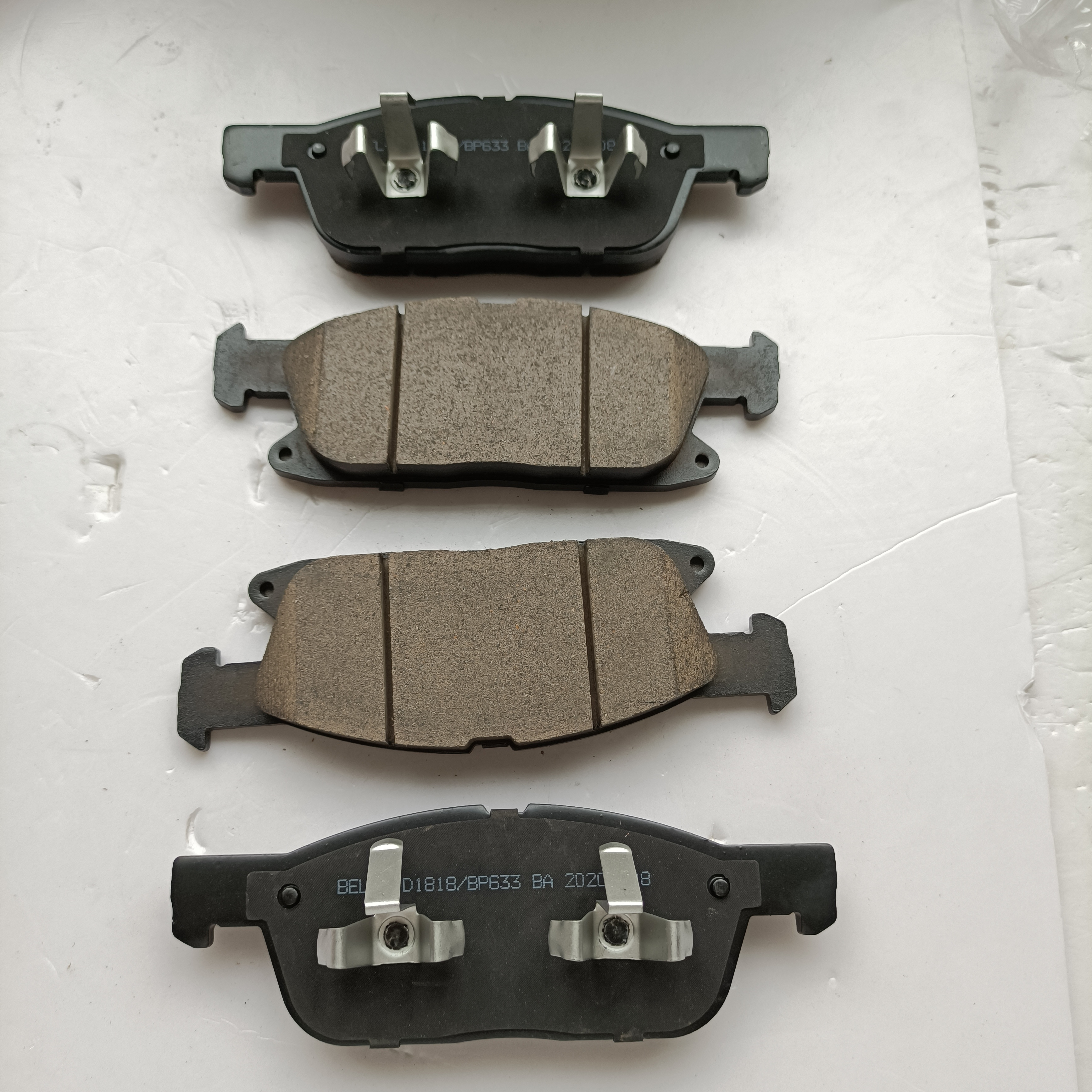 Auto Parts Front Brake Pads for CHANGAN CS95 Universal Car S401031-1001