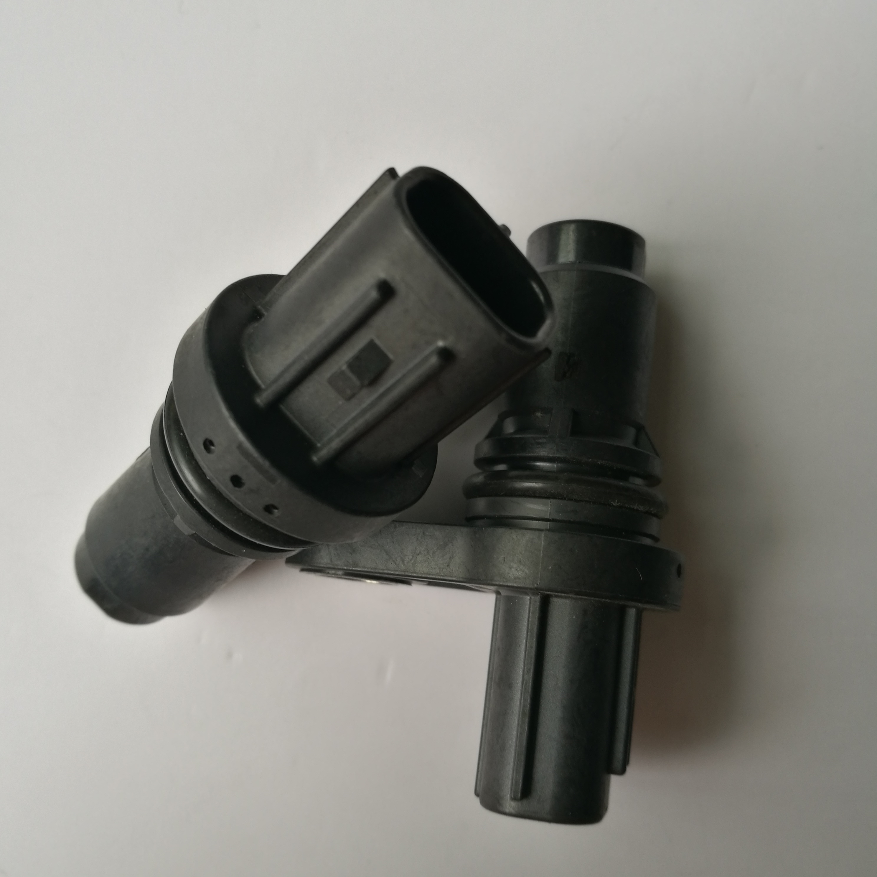 Genuine Camshaft Position Sensor OEM 90919-05060