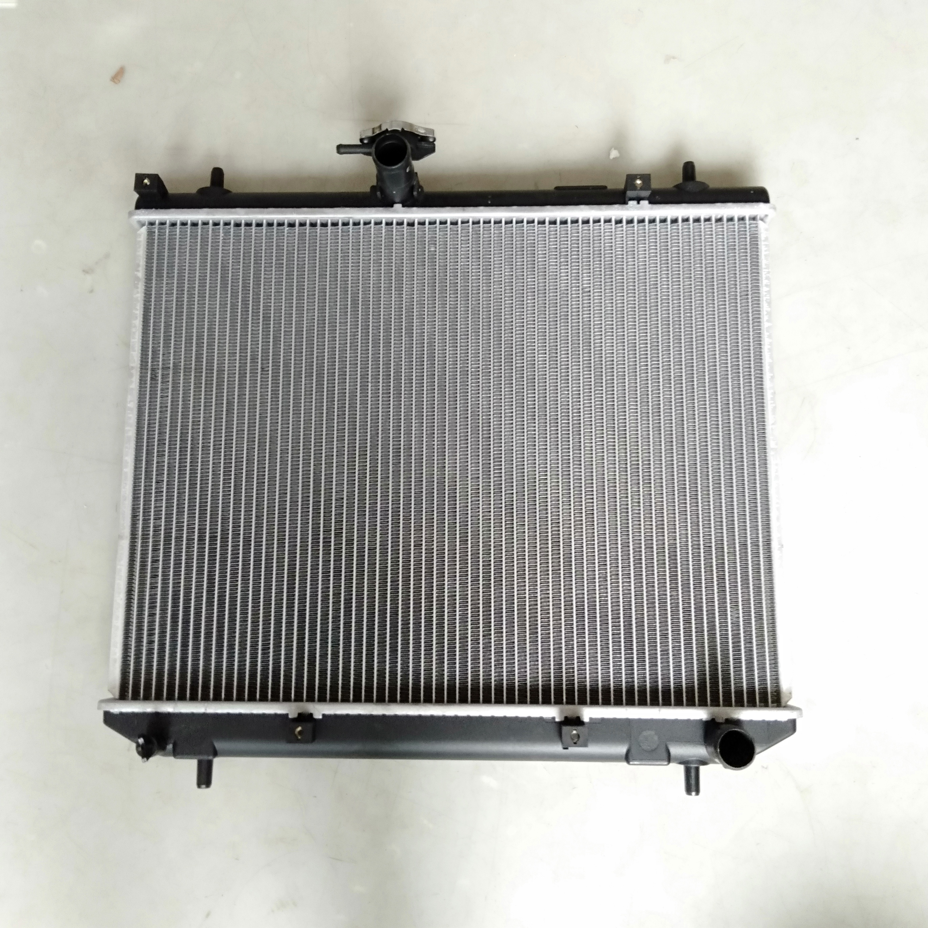 Cooling Radiator For FAW Jiabao V80