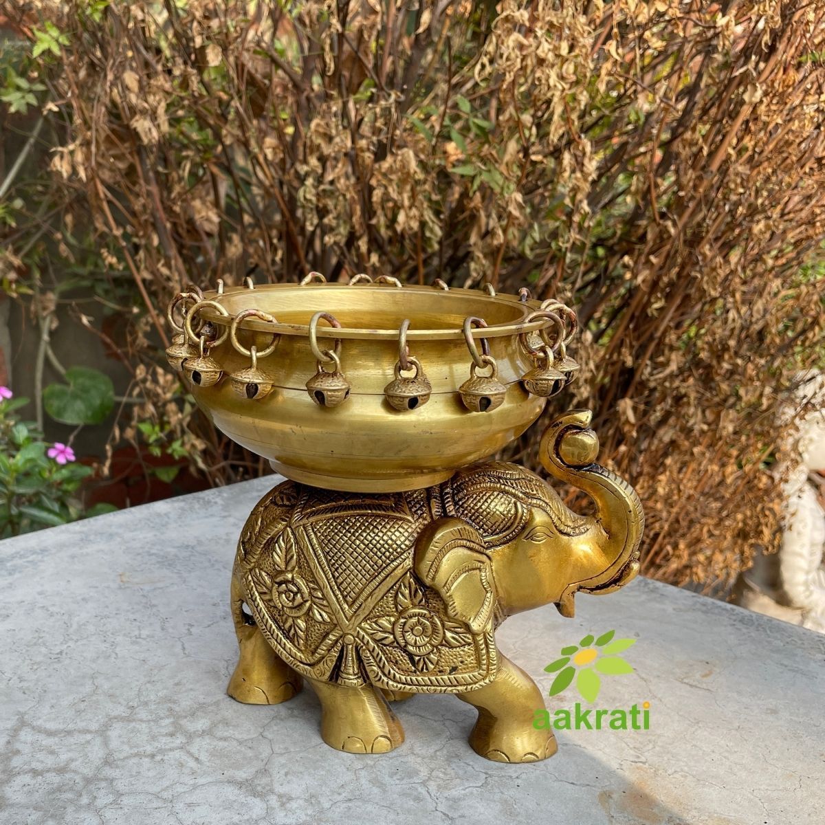 Statue  sculpture of Brass Antique Finished Elephant Figurine with Hurli Great Addition to Temple Home Decor vases