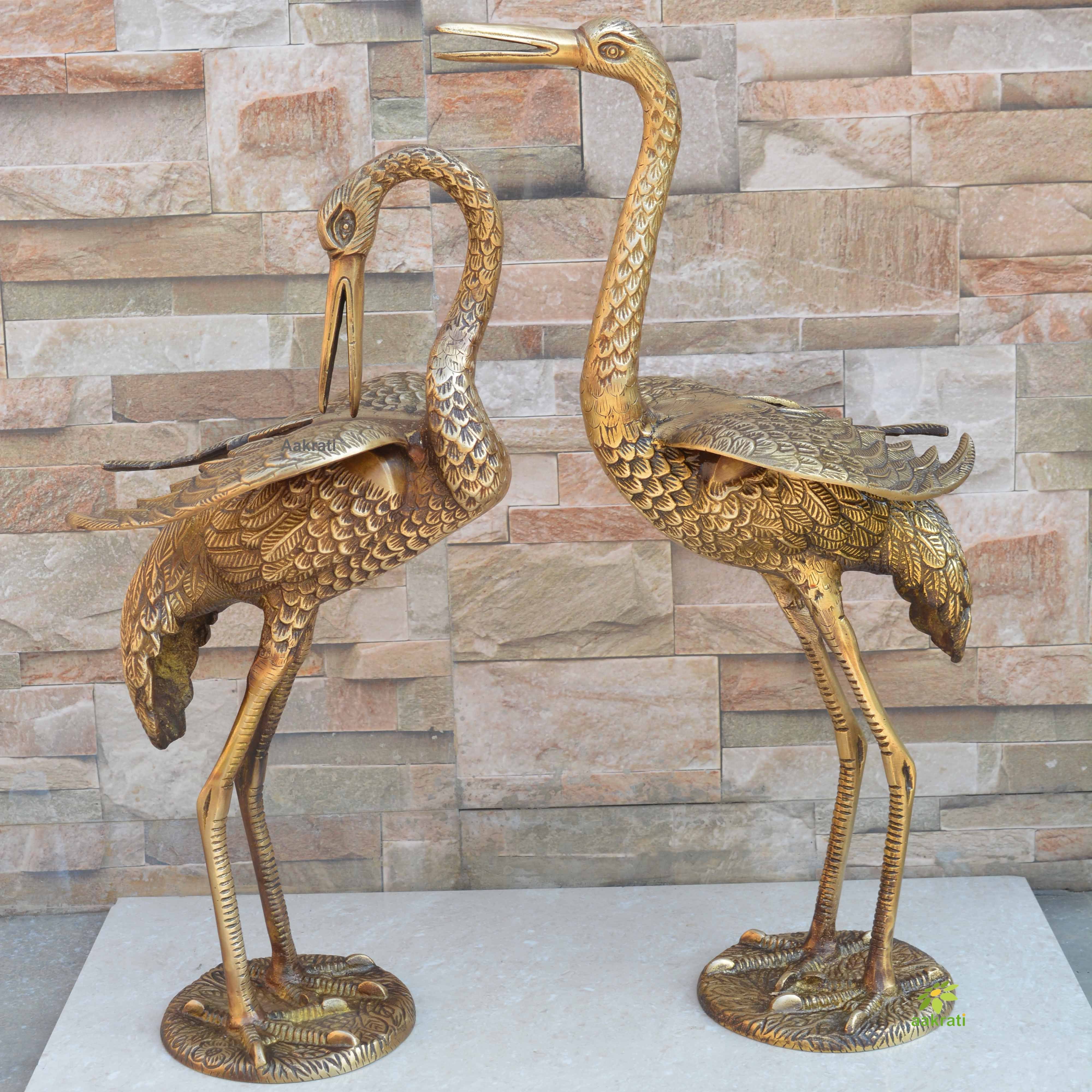 Garden Crane Statues Brass Antique finish Standing Metal Crane Sculptures Bird Yard Art for Outdoor Decor Set of 2