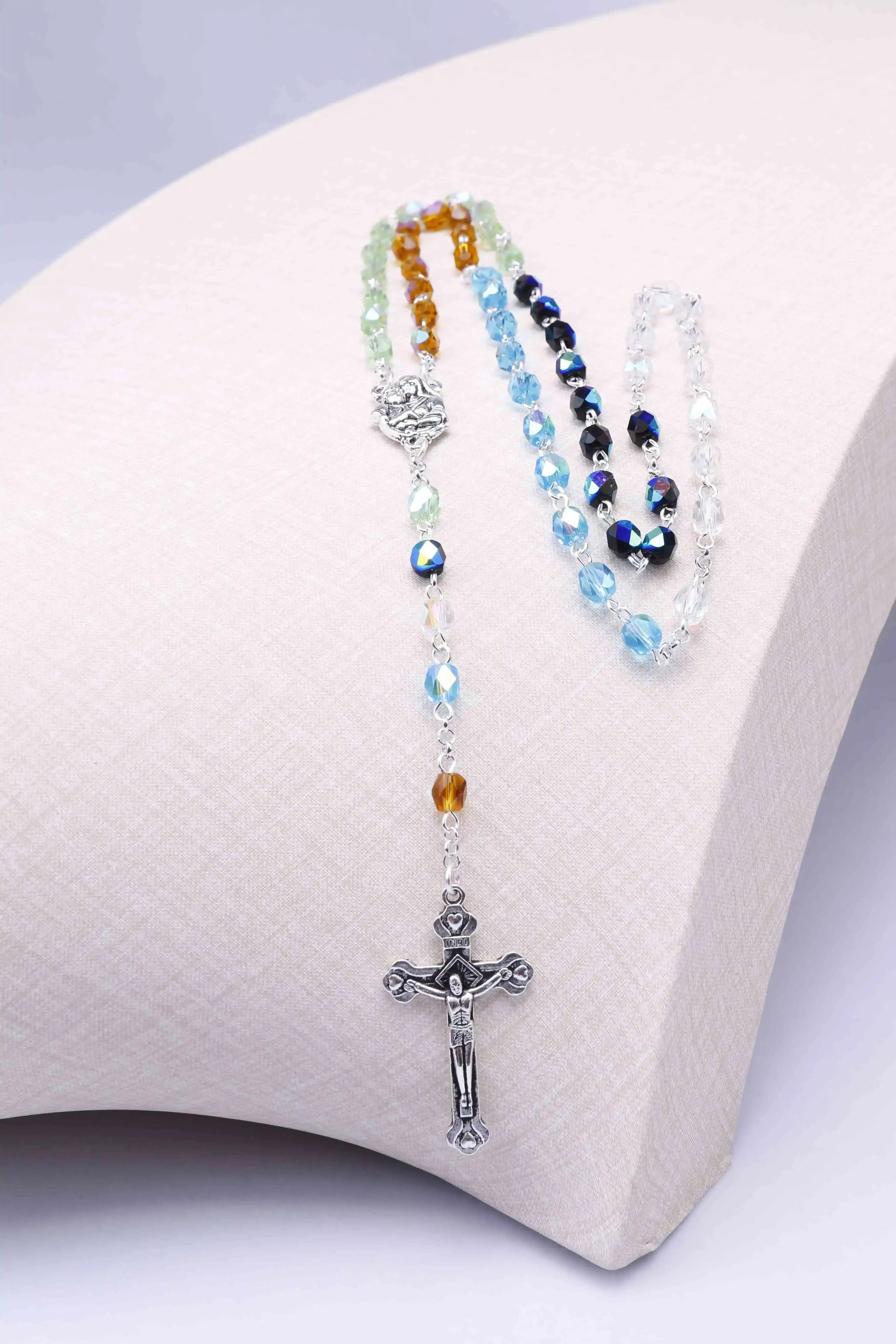 Factory Price Rosary Necklace Jesus Christ Cross Pendant Crystal Necklaces Fashion multi color Jewelry Rosary