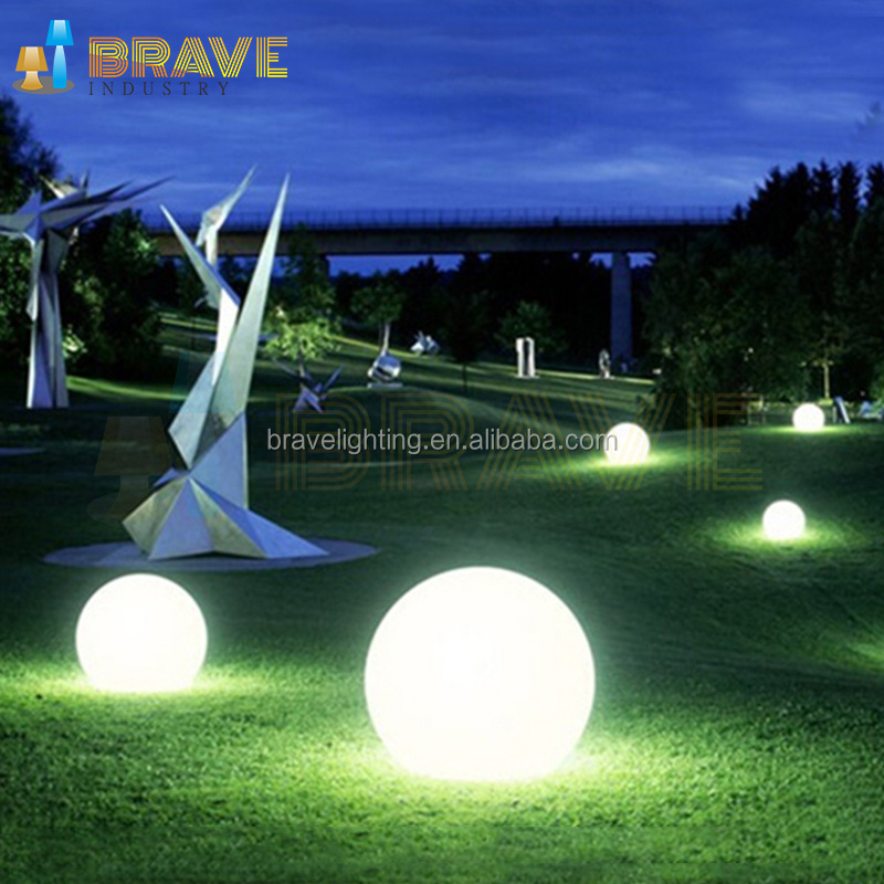 LED Floating Waterproof Light Ball  PE Material Solar Night Ball LED Garden Lamp