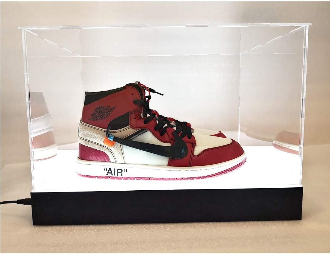 Bespoke  acrylic Storage case Lucite  Sneaker  box Perspex  shoe  box with LED lighting