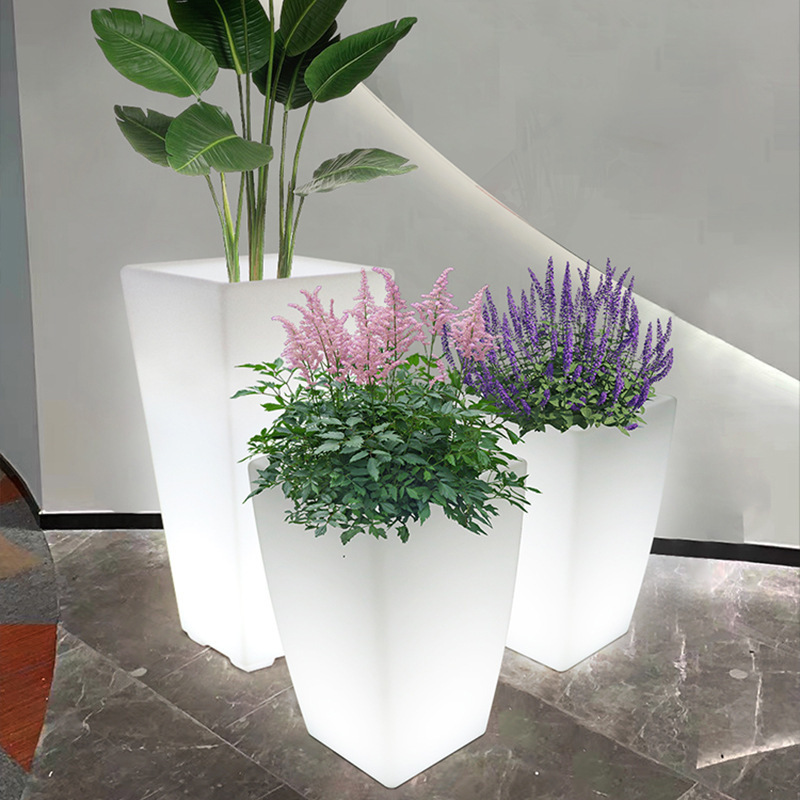 LED Outdoor waterproof garden Glowing Gota  illuminated plastic solar indoor planter with light magic led flower pot