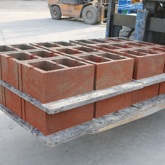 Plastic PVC pallet for QT4-16 block machine,wood bamboo block pallet GMT pallet price