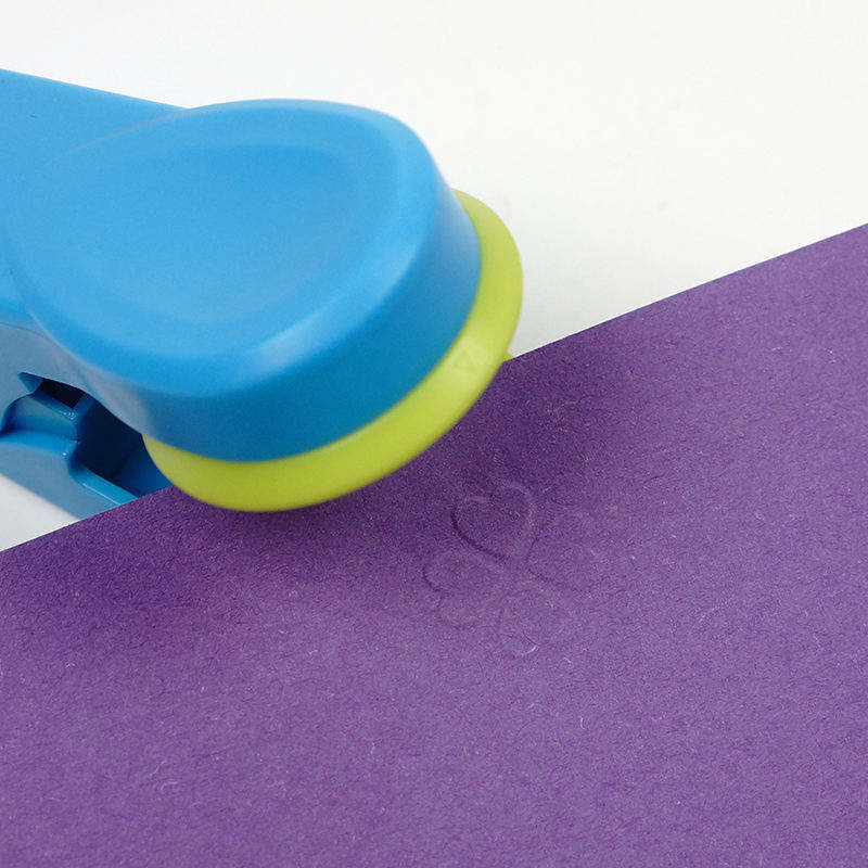 Stock circle paper process hole punch for DIY project