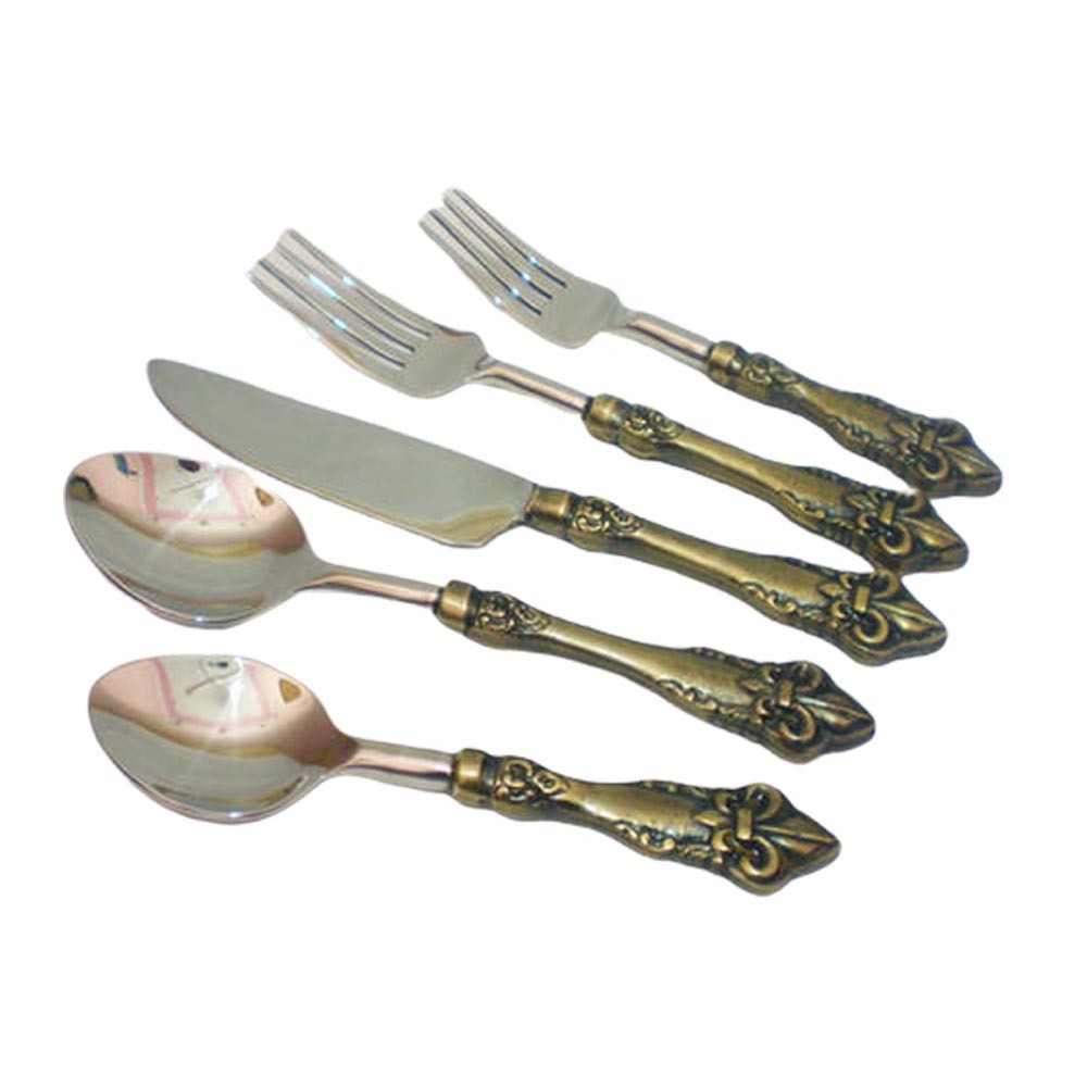 Handcrafted Wholesale Cheapest Price Modern Indian Supplies Cutlery Gold Finishing Lunch Dinner Tools Set for Commercial Place