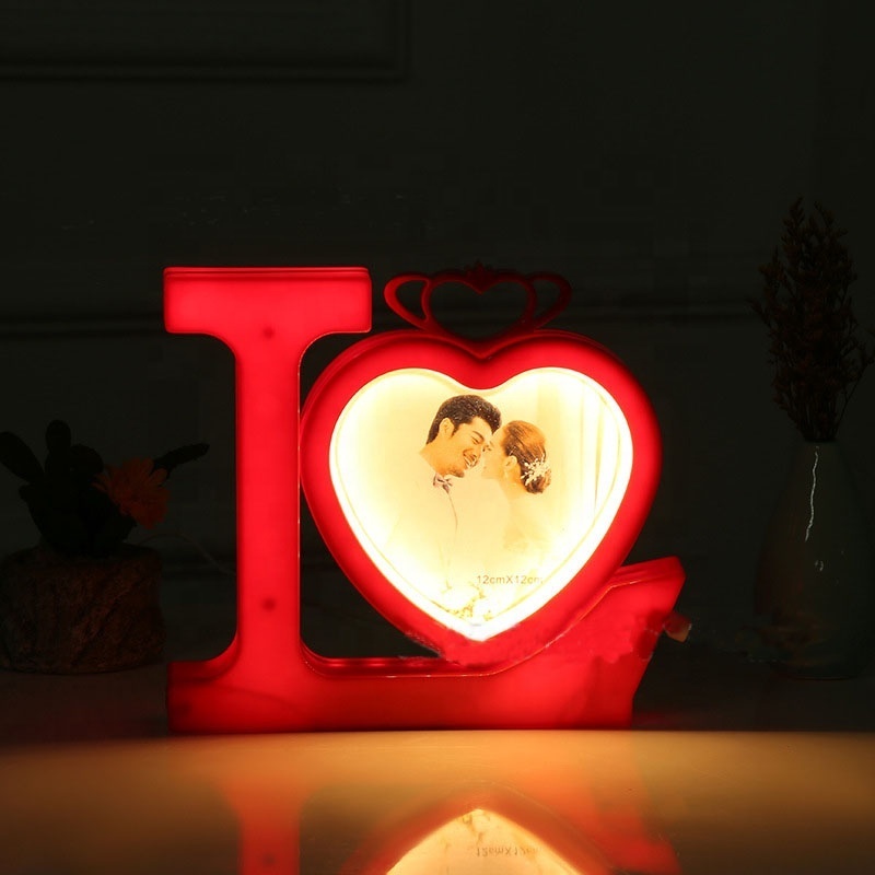 Heart Shaped Magic Mirror Photo Frame Home Decoration Gift LED Plastic Picture Photo Frame