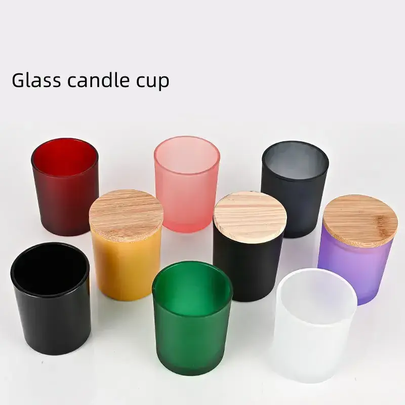 Low MOQ Wholesale Glass Candle Jars with Lid Frosted Empty Candle Jars for Making Candles