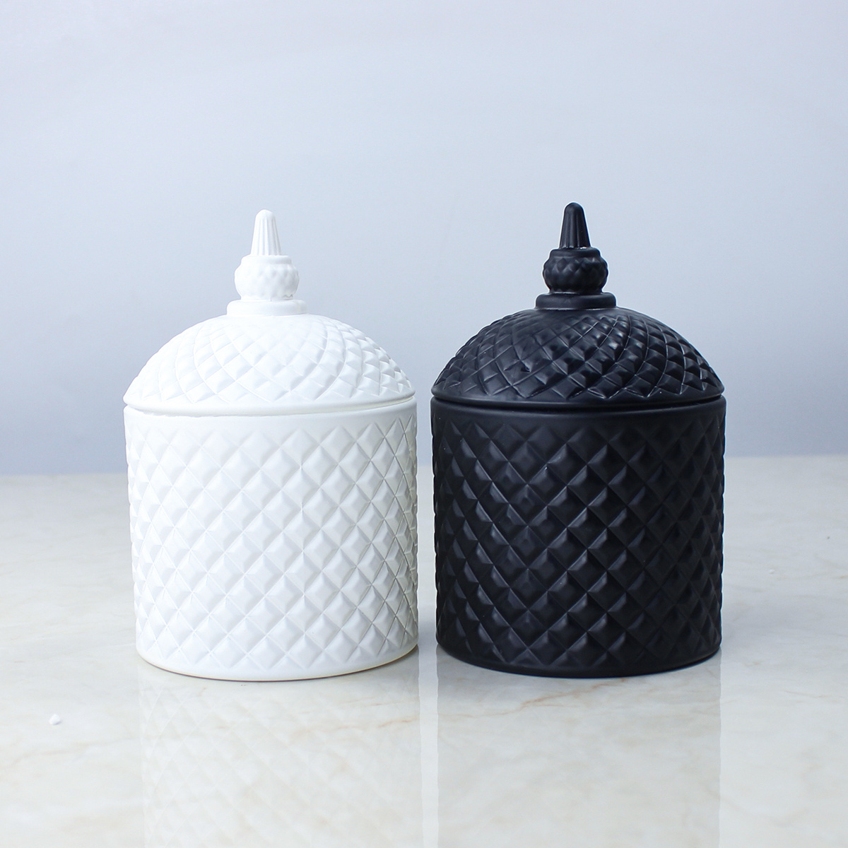 Wholesale 500ml Matte Black White Crystal Geo Cut Glass Candle Jar Empty Glass Storage Jars With Lid And Box