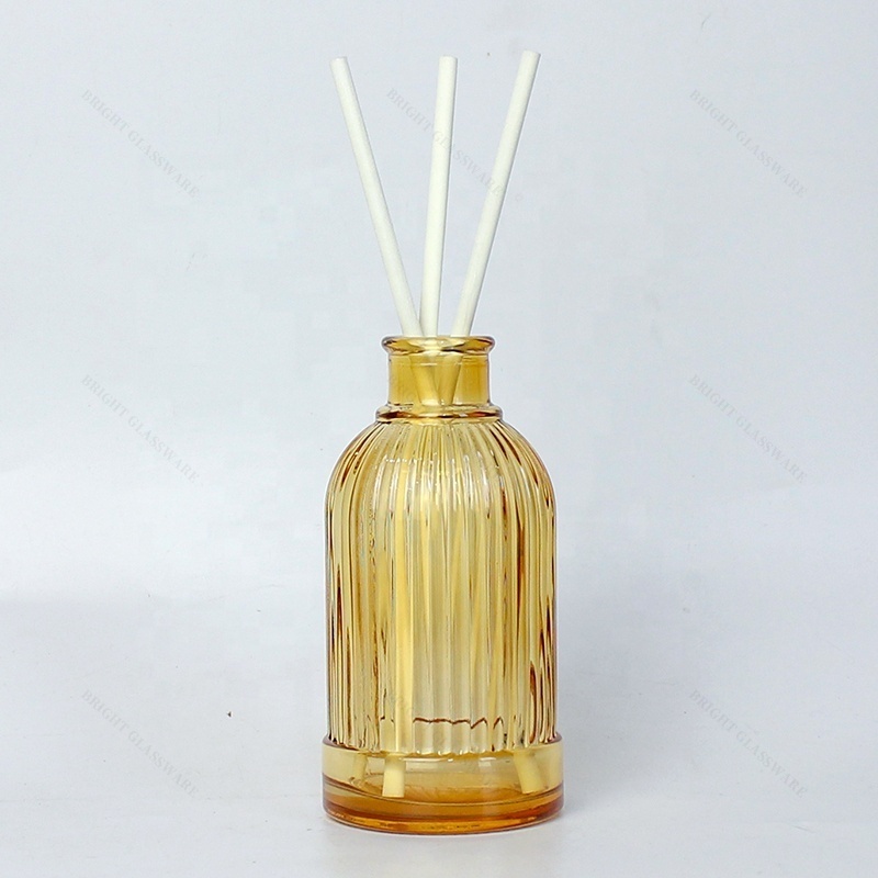 Free Sample Eco-friendly Reusable 50ml 100ml Aroma Bottles Striped Shiny Glass Bottle for Diffuser Wholesale