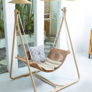 New Products Waterproof Single Seats Solid Wood Furniture Resort Hotel Backyard Hanging Outdoor Patio Garden Swing Chair