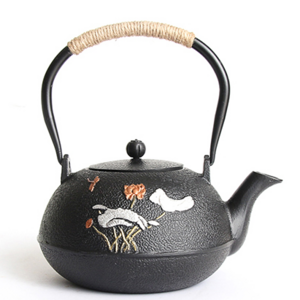 Chinese traditional cast iron teapot black color 1200 ml