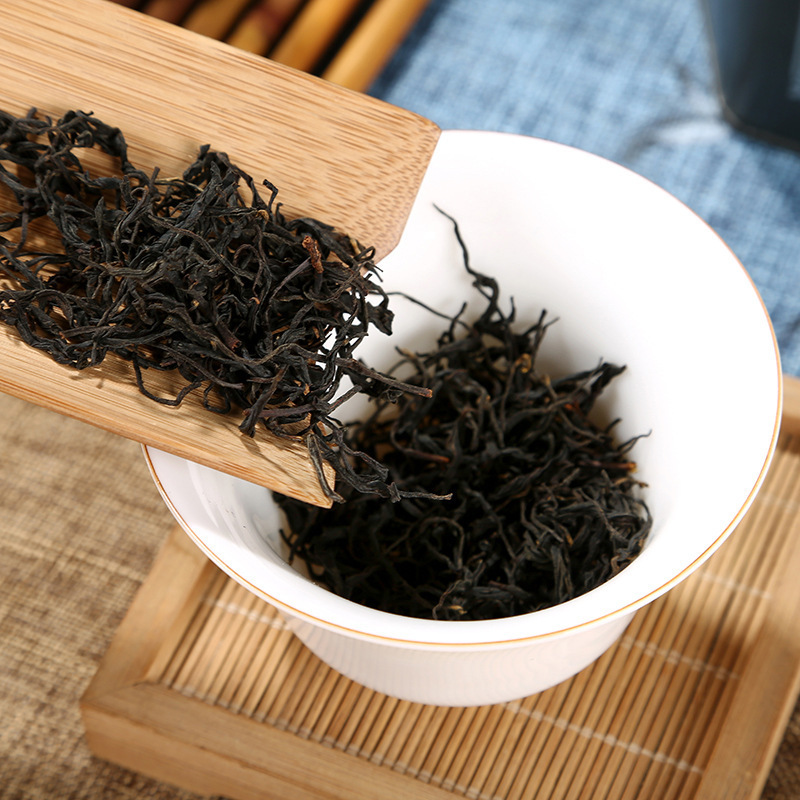 Wholesales Chinese black tea Lapsang souchong zhengshan xiaozhong tea supplier