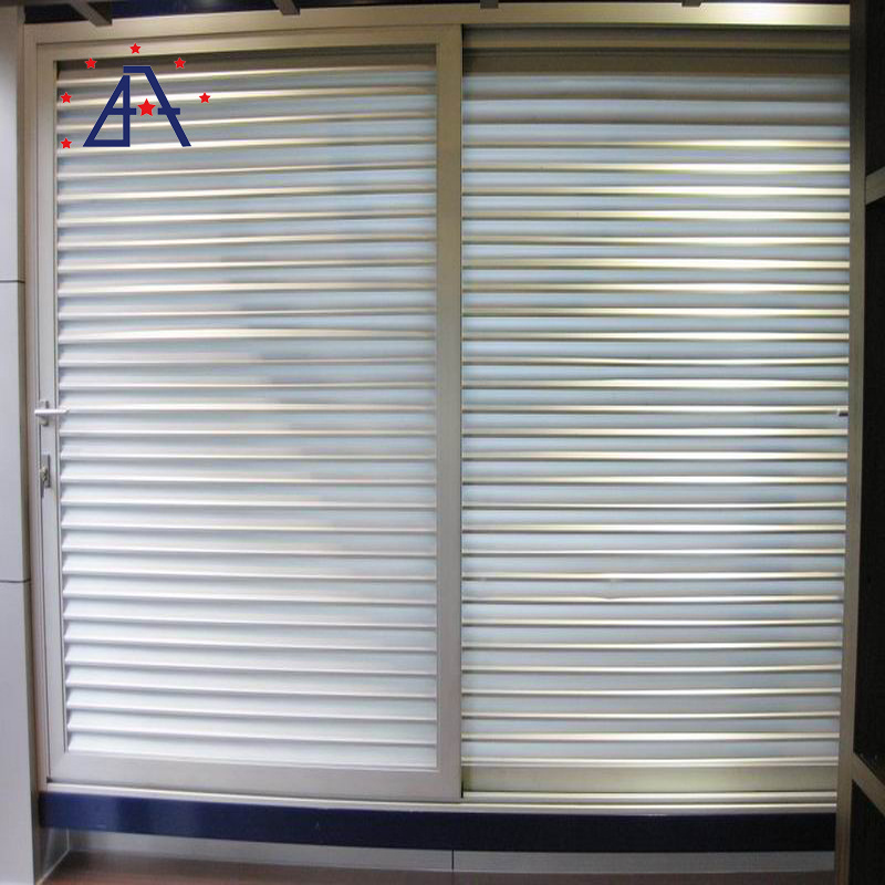 Aluminum Roller Pergola Slide Shutter Shades Sun Louver Roller Shutter Window Facade Blinds