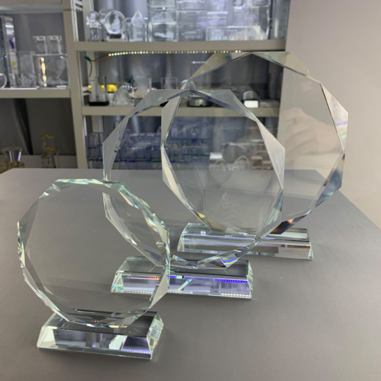 customized octagon crystal award   blank glass award trophy