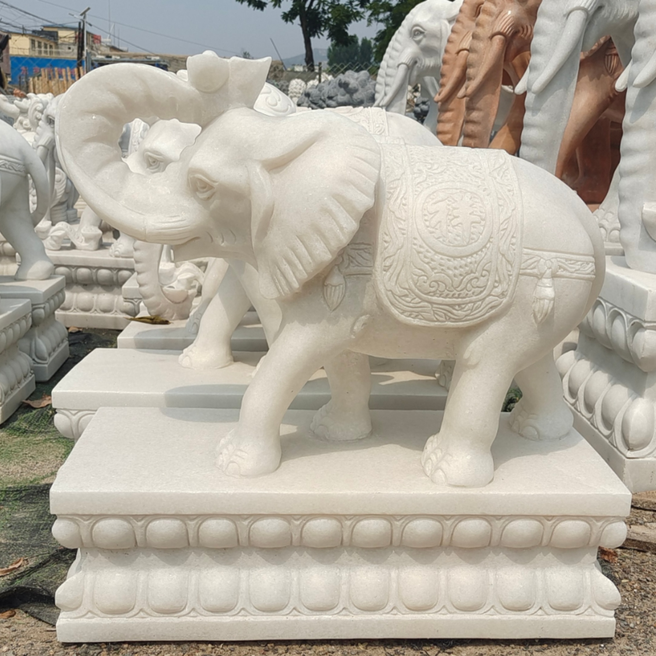 Hot Selling Outdoor Home Decor Life Size White Carving Stone Sculpture Marble elephant Statue