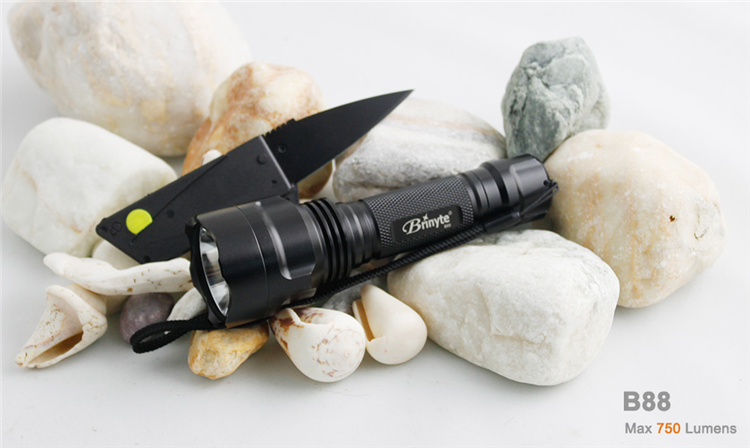 B88 Waterproof 18650 High Power Long Range Spot Beam UV IR850 IR940 Illuminator Flashlight for out door Hunting