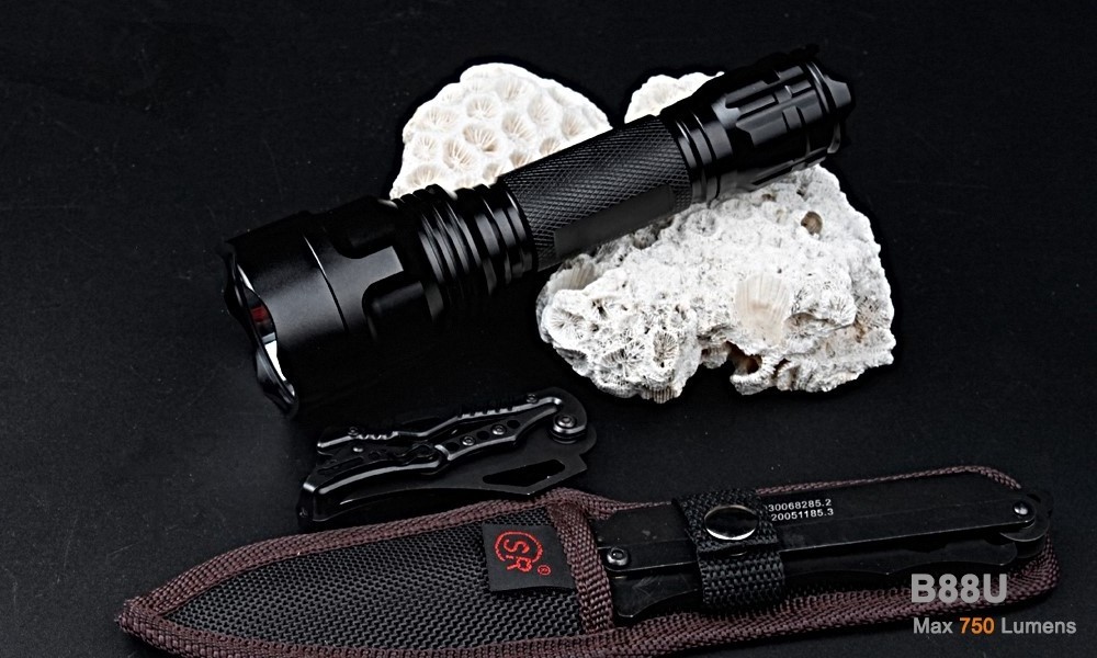 B88 Waterproof 18650 High Power Long Range Spot Beam UV IR850 IR940 Illuminator Flashlight for out door Hunting