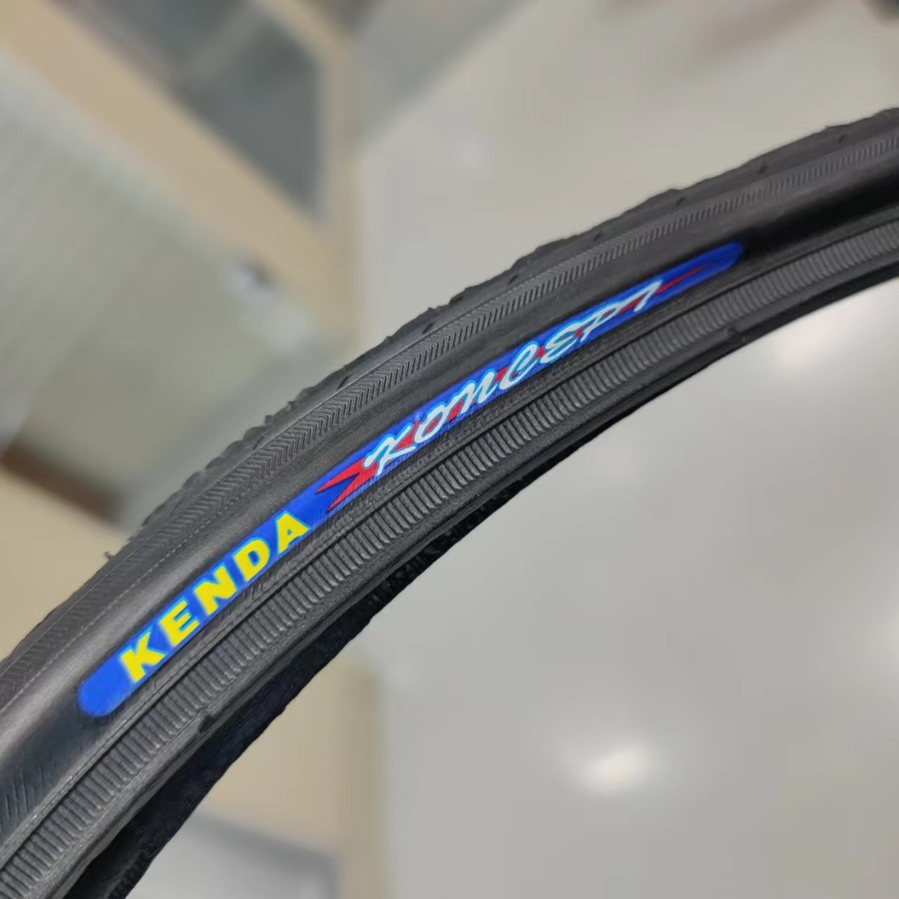 Best Quality KENDA 24 Inch Tire For Wheelchair Etrto 25-520 Road Bike Tire Model K191 24*1