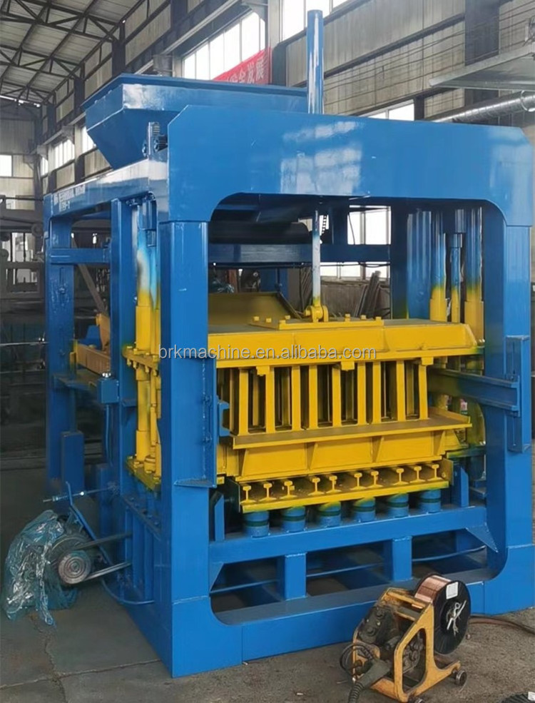 QT6-15 cost-effective Hydraulic Hollow Brick Block Full automatic cement block moulding machine