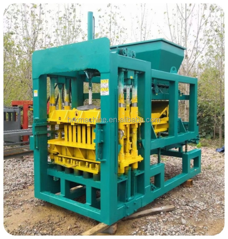 Concrete block machine QT6-15 prices of block moulding machine in ghana