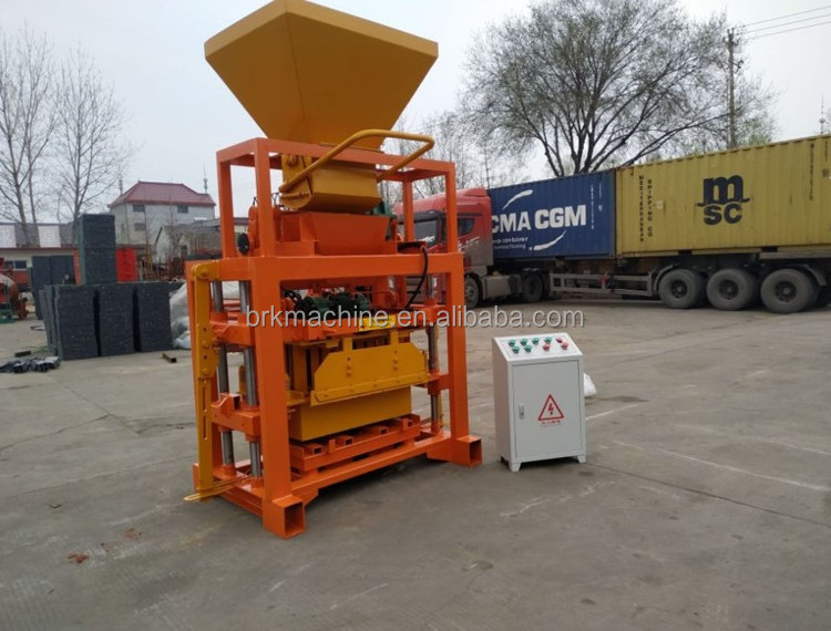 Qt4-35 manual small scale Cement hollow concrete manual blocking machine