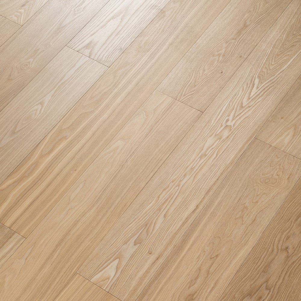 Better Price Factory Supply Wholesale Brushed Oak Three Layers Engineered Wood Flooring