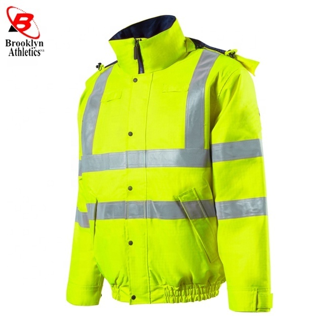 Selling  Hi Vis Lightweight Jacket and get the best deals at the lowest prices in pakistan