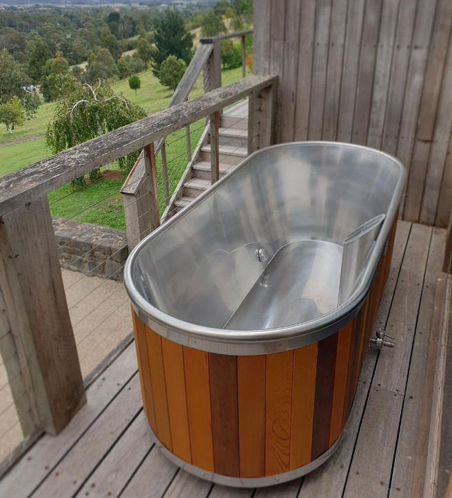 New design  Wooden Cold Plunge Tub Canadian cedar Spa Bath Tub With stainless steel