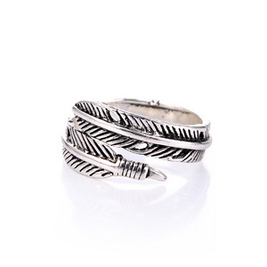 Boho Adjustable Chic Feather Leaf Ring Vintage Thai Silver Color Men Women Wedding Hippie Punk Biker Spinner Rotatable Rings