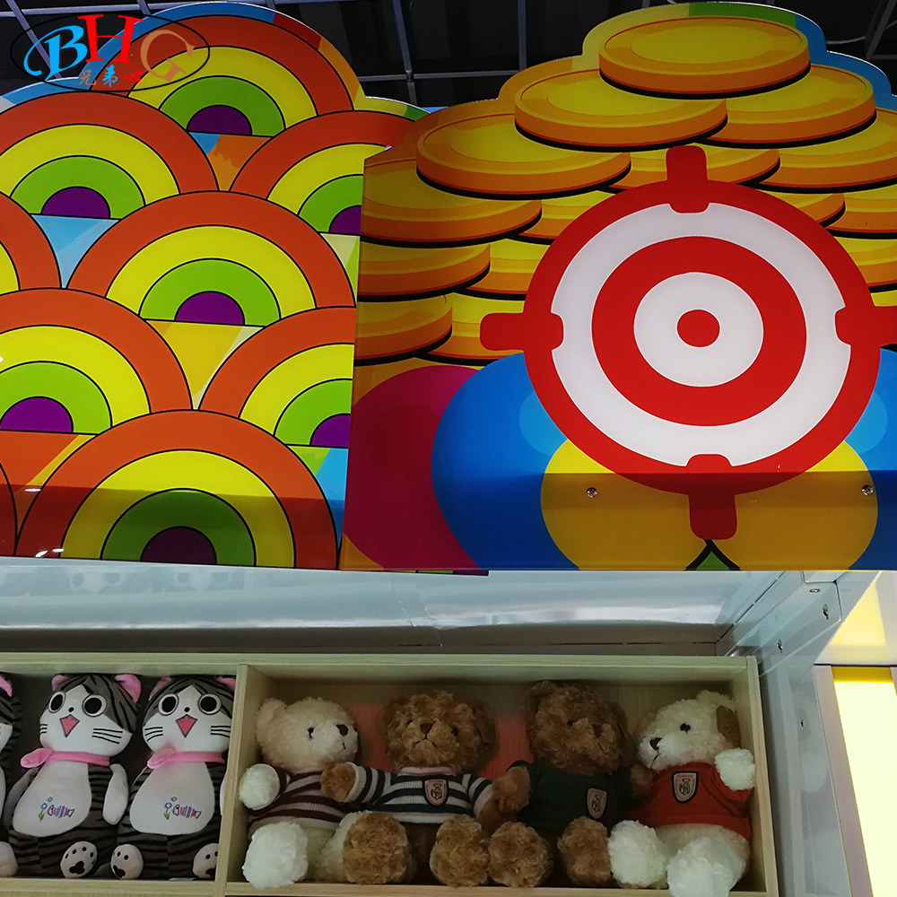 Latest the most popular indoor and outdoor attack dartboard carnival booth amusement park dart shooting games