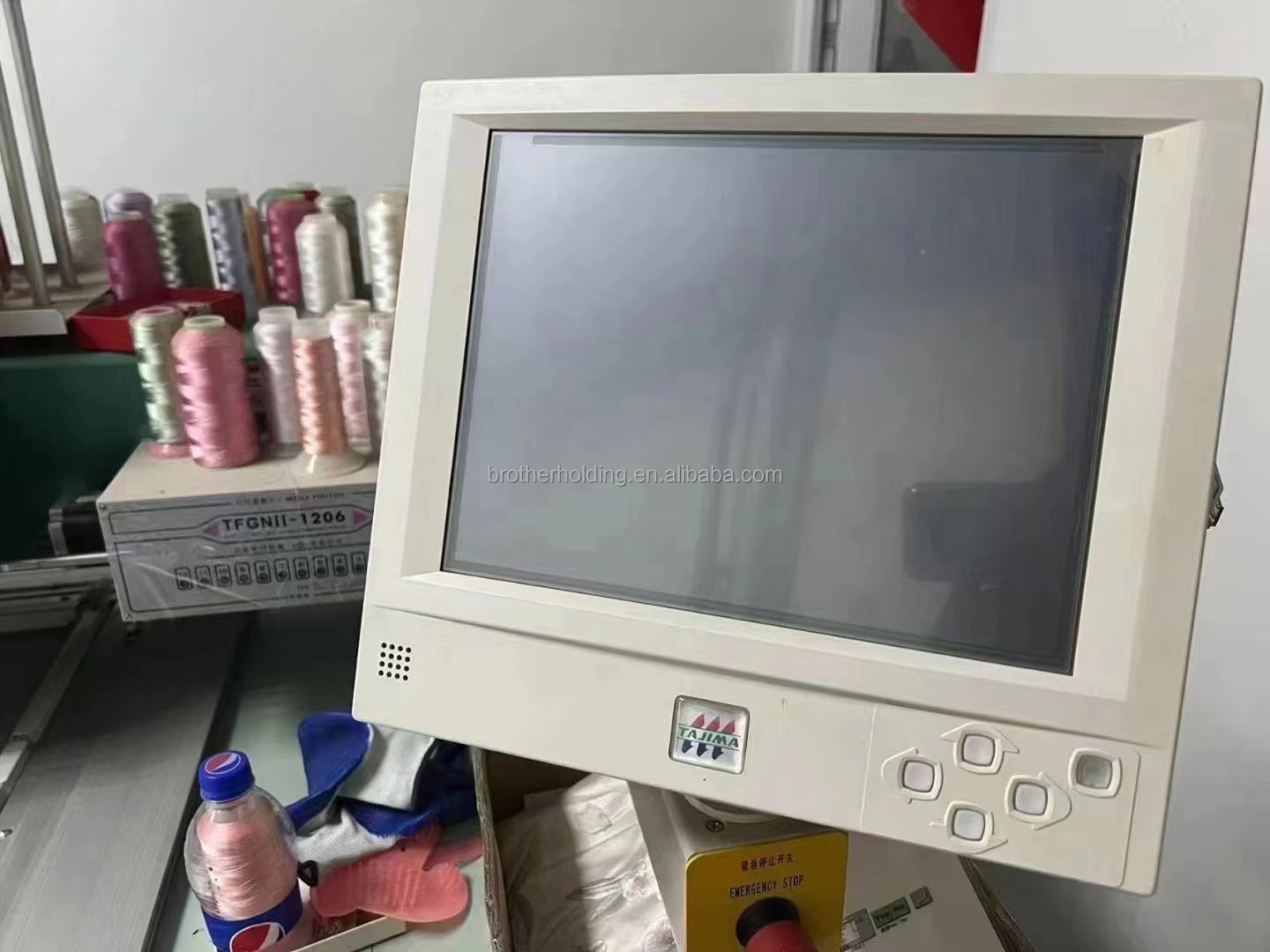 Used TAJIMAs 6 Heads 12 Needles Computerized Embroidery Machine 1206 Embroidering Machine