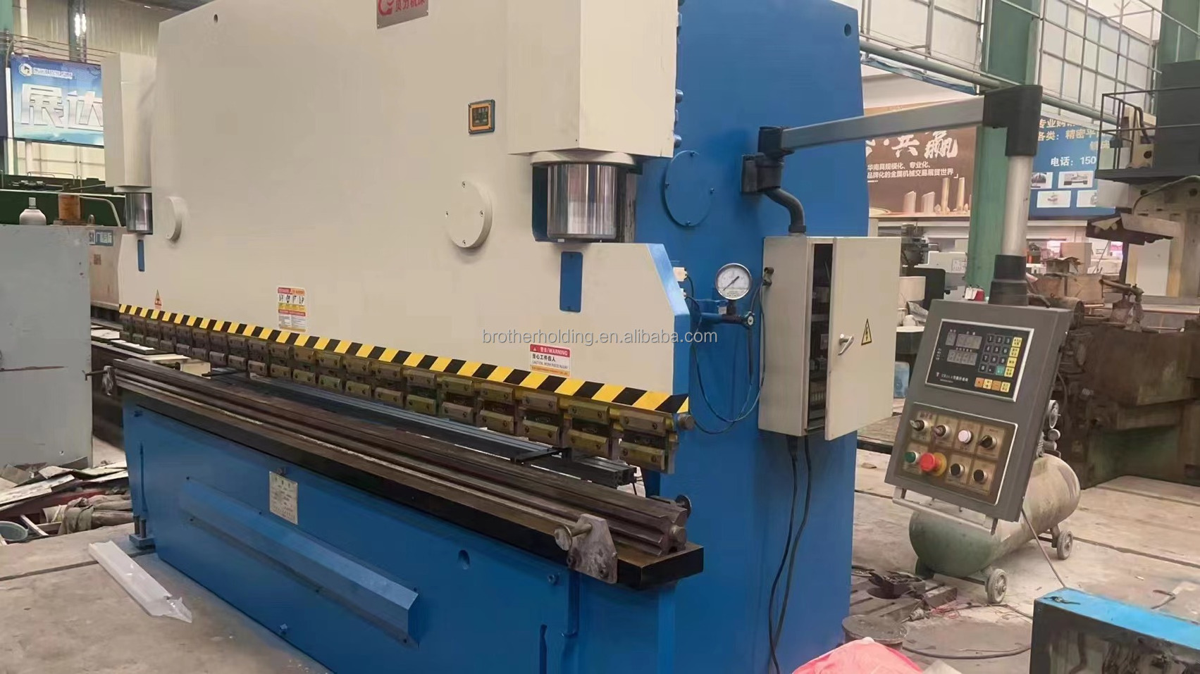 Used Metal Sheet Stainless Plate Bending Machine 200 tons 4000 mm Hydraulic Press Brake Machine